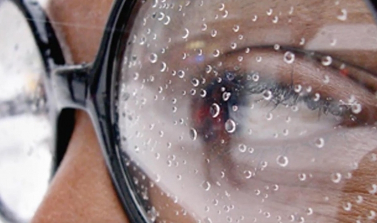 Lentes de contato: opção para óculos sem parabrisas